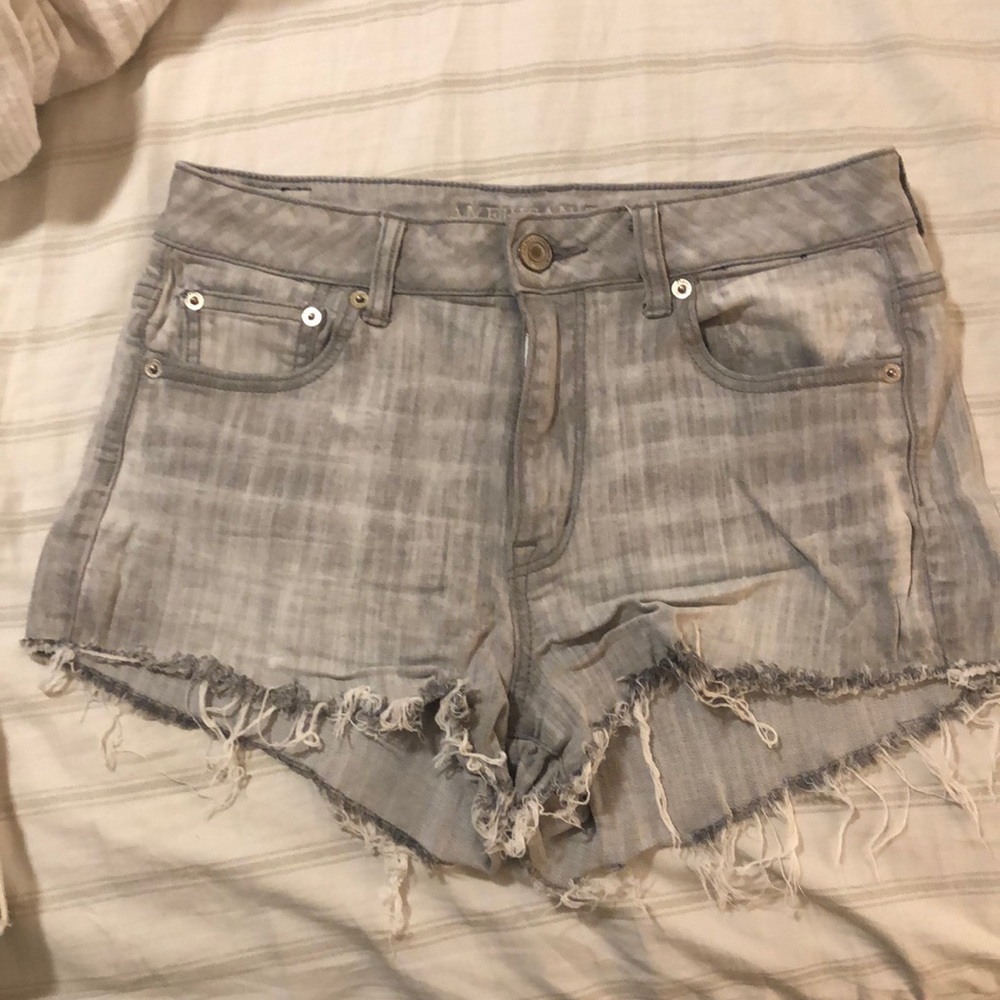 Cut off jean shorts